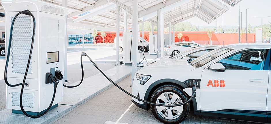 ABB-E-MOBILITY-INAUGURA-FABRICA-DE-CARREGADORES-RAPIDOS-NA-ITALIA