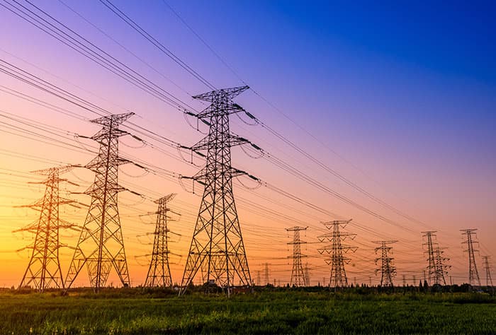 NOVAS-LINHAS-DE-TRANSMISSAO-AMPLIAM-ESCOAMENTO-DE-GERACAO-RENOVAVEL