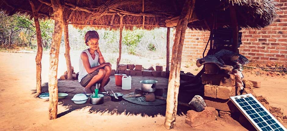 ILUMINACAO-SOLAR-OFF-GRID-BENEFICIA-112-MILHOES-DE-PESSOAS-NO-MUNDO-EM-2021