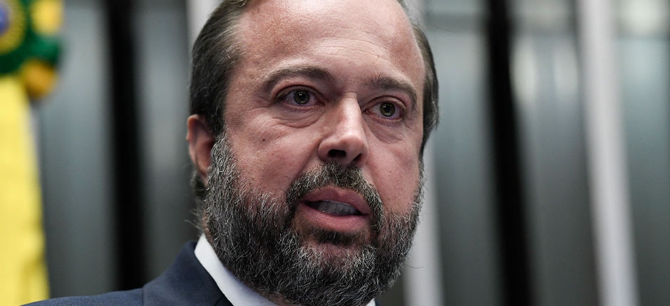ALEXANDRE-SILVEIRA-SERA-O-NOVO-MINISTRO-DE-MINAS-E-ENERGIA