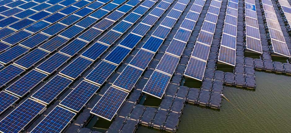 NOVA-REGULACAO-IMPULSIONA-PROCURA-POR-ENERGIA-SOLAR-FLUTUANTE-NO-BRASIL