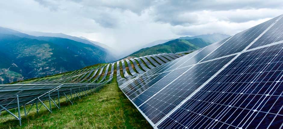 CHINA-ATINGE-370-GW-EM-CAPACIDADE-SOLAR-FOTOVOLTAICA-EM-OPERACAO