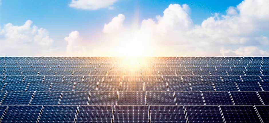 ENERGIA-SOLAR-ATINGE-37-GW-DE-CAPACIDADE-INSTALADA-NO-BRASIL