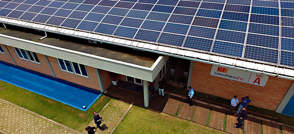 UFSC-COMEMORA-25-ANOS-DO-GERADOR-SOLAR-FOTOVOLTAICO-MAIS-ANTIGO-DO-BRASIL