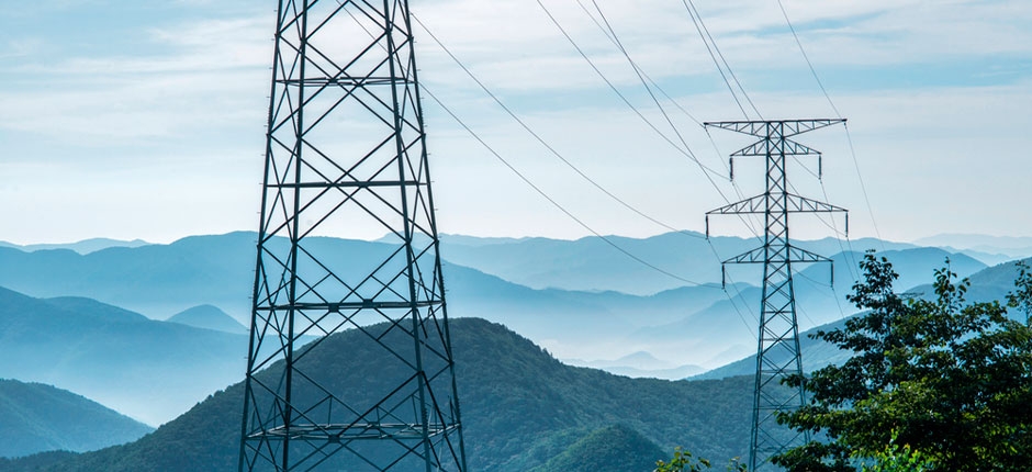 TRANSICAO-ENERGETICA-GLOBAL-EXIGIRA-80-MILHOES-DE-KM-DE-REDE-ELETRICA-ATE-2040