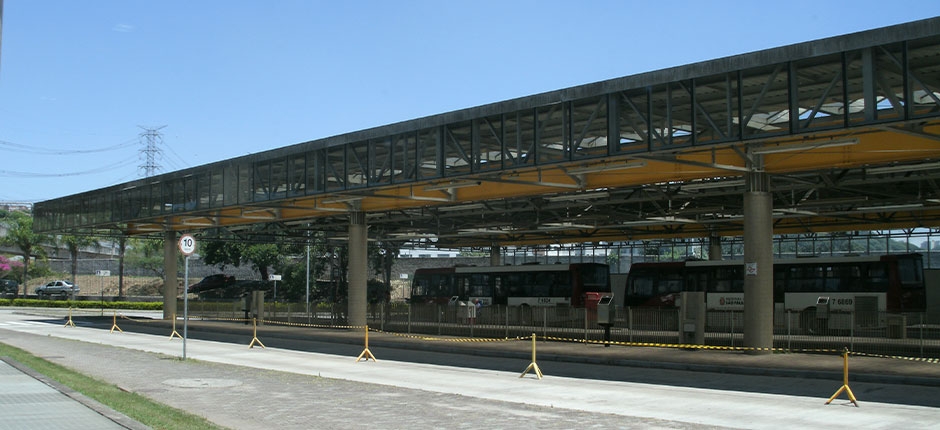 TRES-TERMINAIS-DE-ONIBUS-DE-SAO-PAULO-CONTARAO-COM-ENERGIA-SOLAR