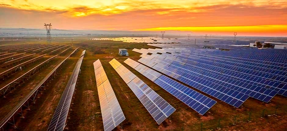 ASTRONERGY-FORNECERA-454-MW-EM-PAINEIS-SOLARES-PARA-PROJETO-EM-MINAS-GERAIS