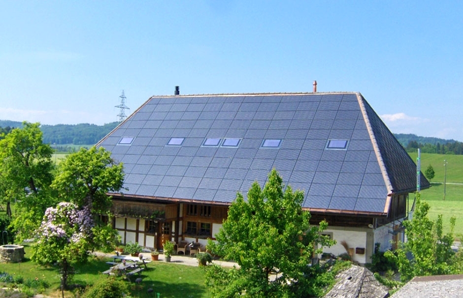 Meyer Burger MegaSlade BIPV
