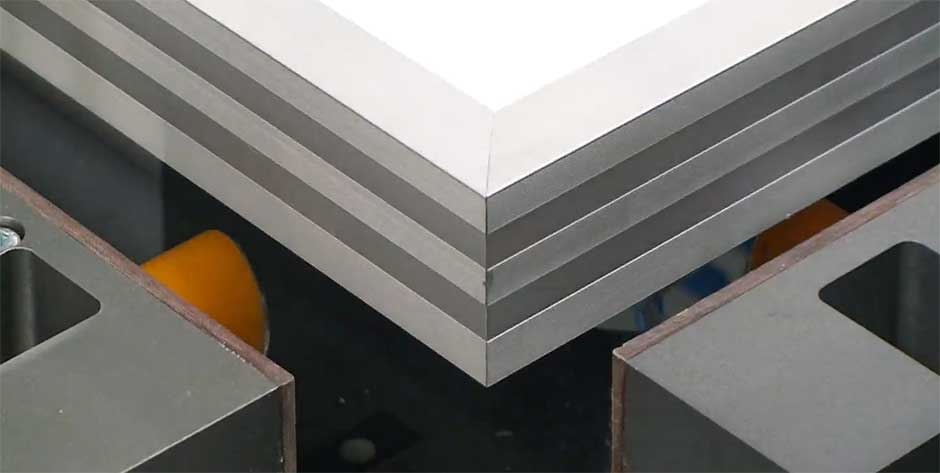 Prensa de Moldura do Painel Solar